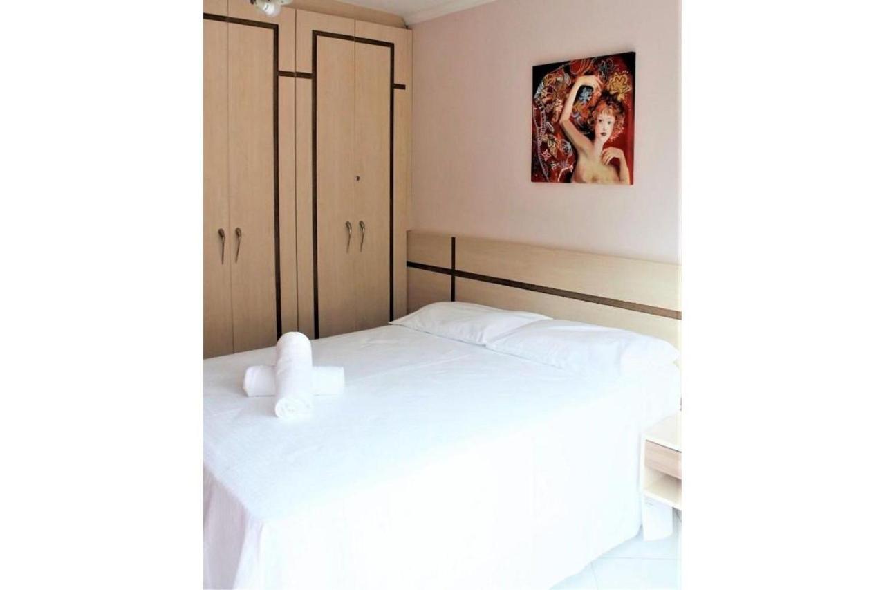 Apartamento inteiro 3 quartos no condomínio solar das bromelias Bombinhas Exterior foto
