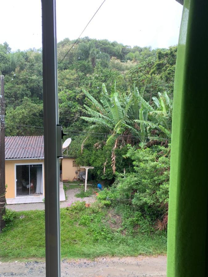 Apartamento inteiro 3 quartos no condomínio solar das bromelias Bombinhas Exterior foto