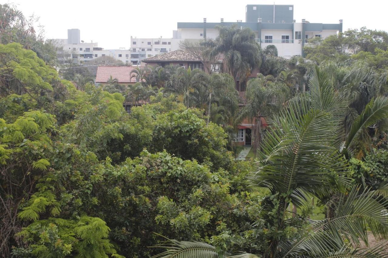 Apartamento inteiro 3 quartos no condomínio solar das bromelias Bombinhas Exterior foto