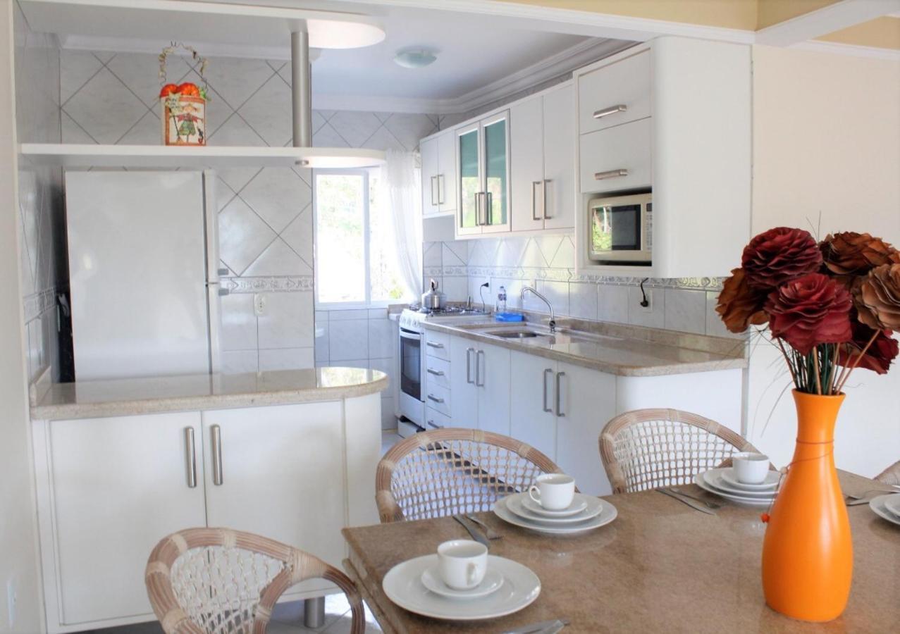 Apartamento inteiro 3 quartos no condomínio solar das bromelias Bombinhas Exterior foto